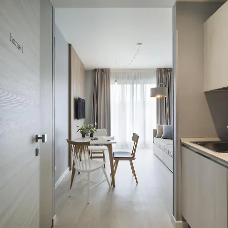 Hatelier Garda By Enjoy Garda * Peschiera del Garda