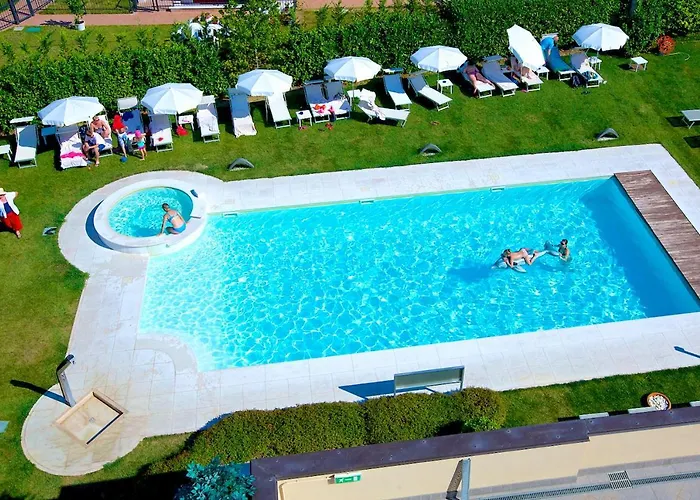 Apartament Hatelier Garda By Enjoy Garda Peschiera del Garda